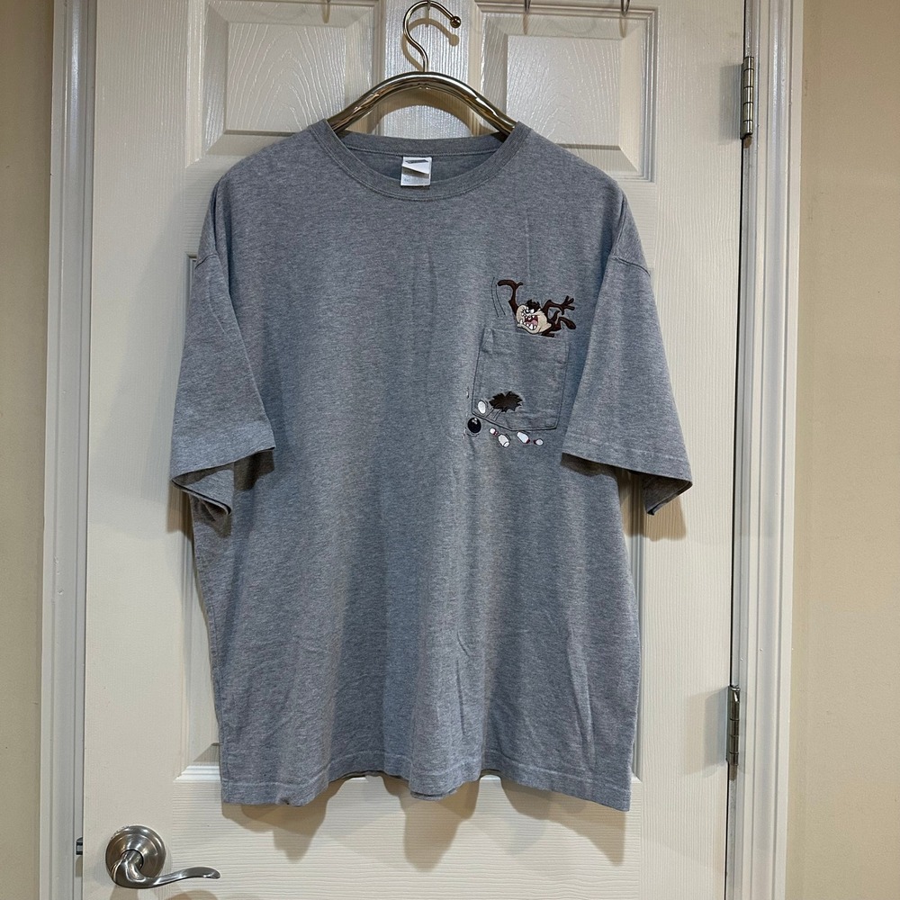 Warner Bros‎ Studio Store Taz Tasmanian Devil Bowling Pocket T-Shirt Gray XXL